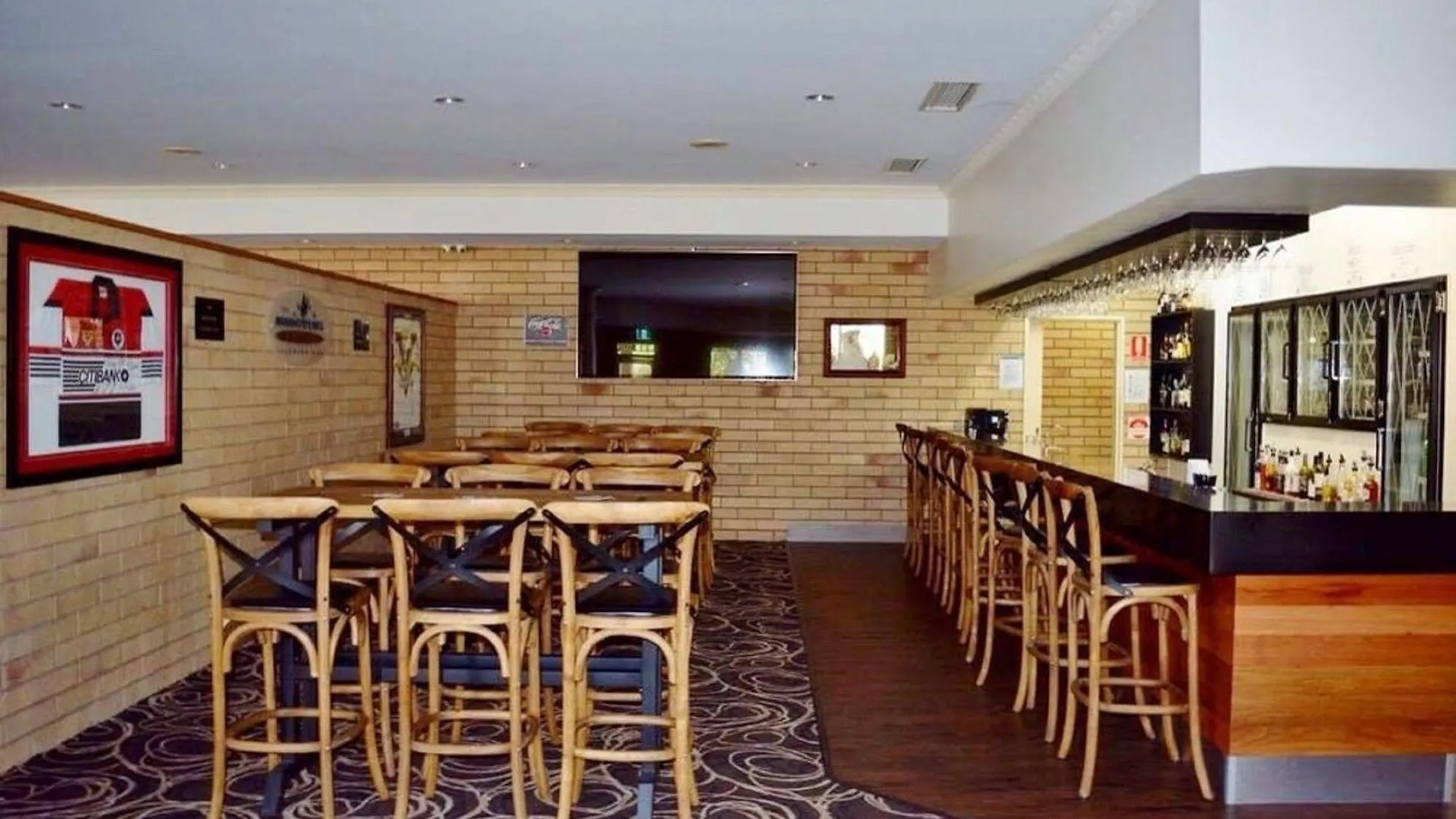 The Western Heritage Motor Inn Moranbah Australia