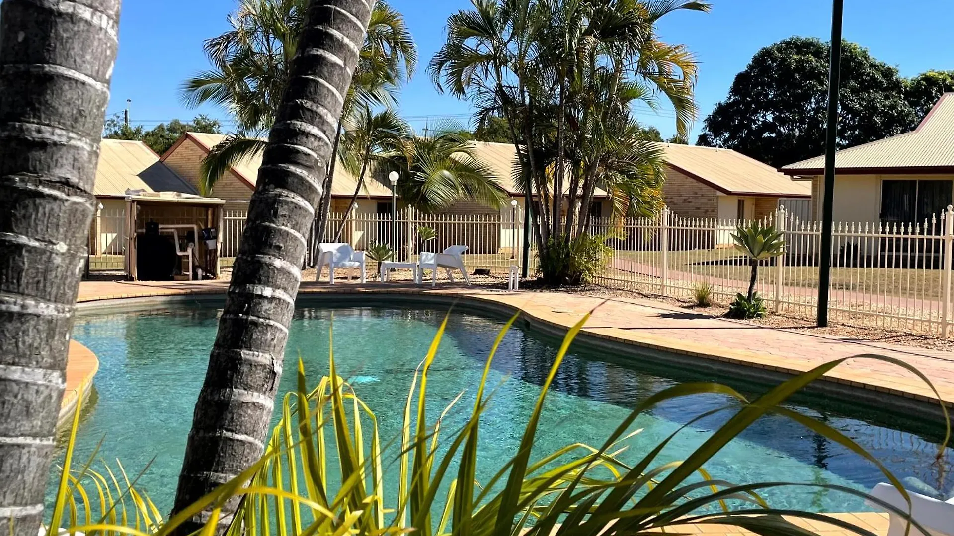 Western Heritage Motor Inn Moranbah Motell